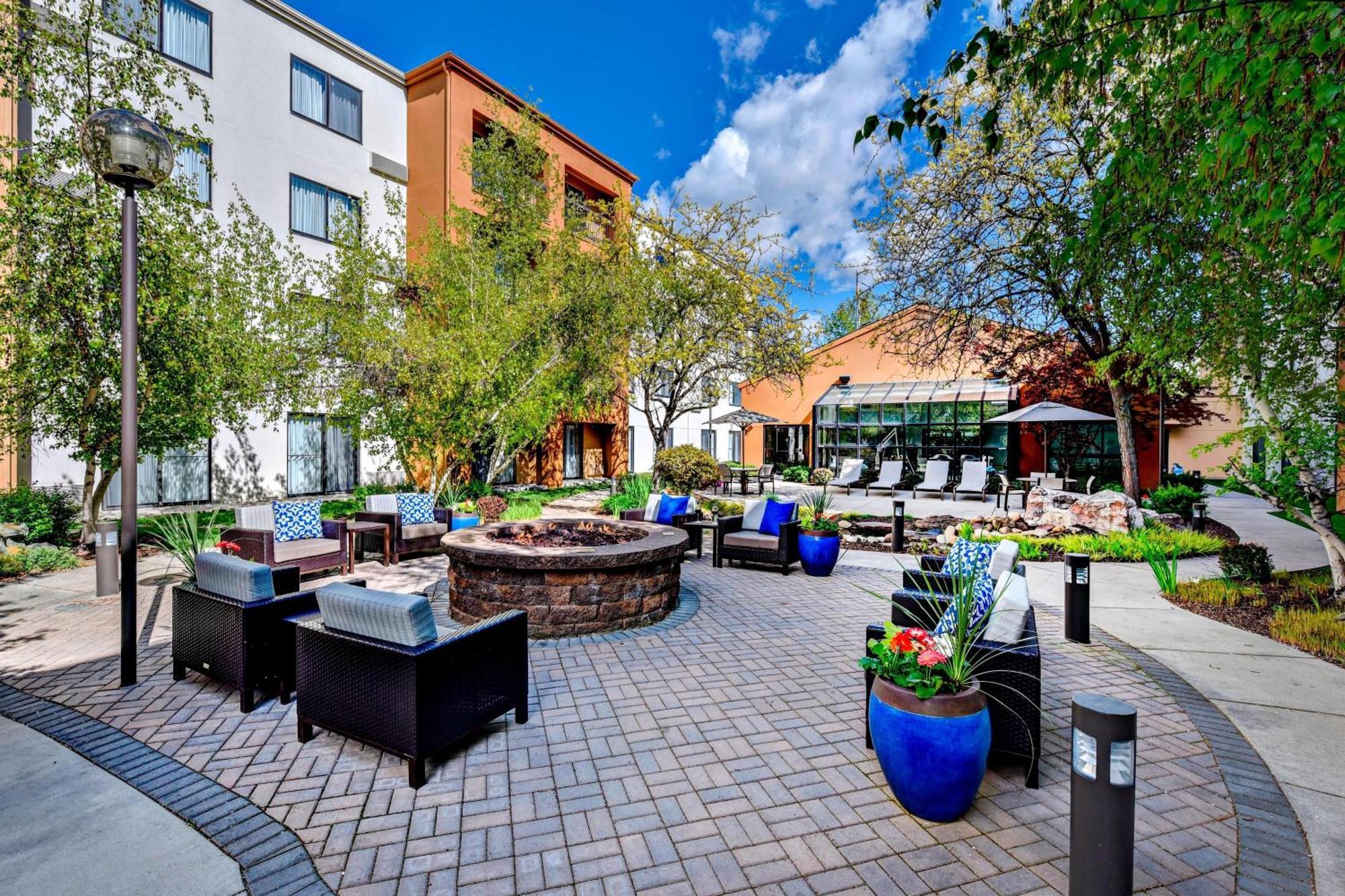 Courtyard Boise Downtown Hotell Exteriör bild